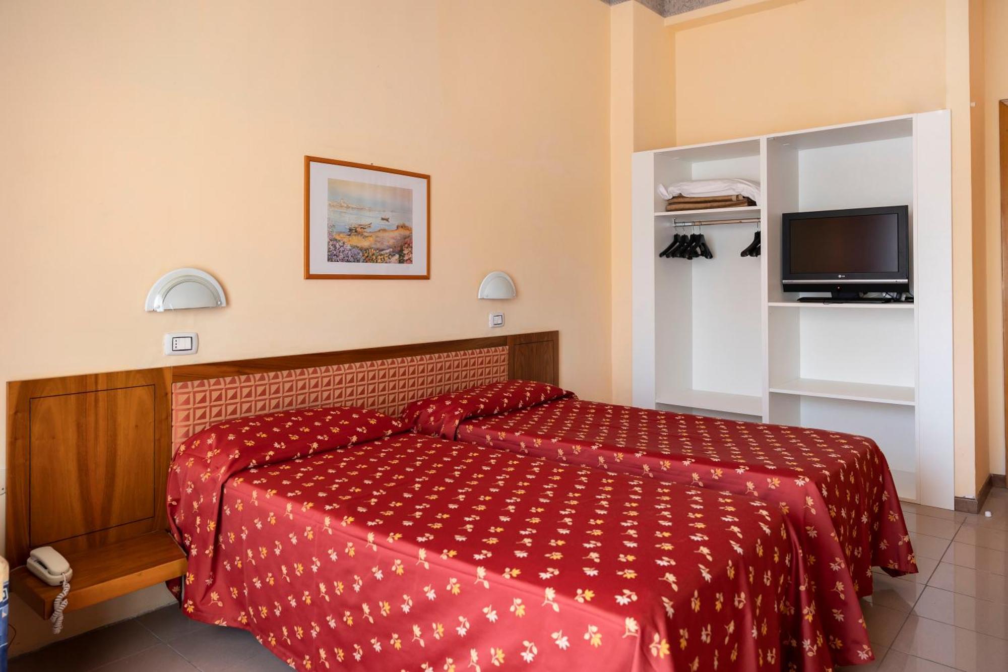Hotel Villa Margherita Ladispoli Room photo